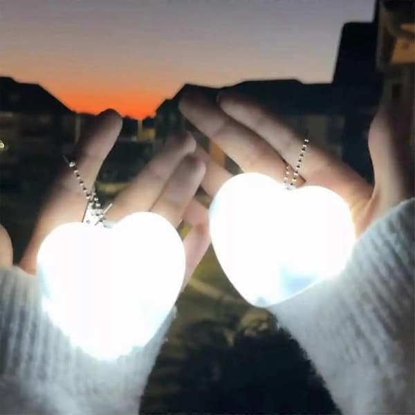 Purse Glow Hjerte Lys, LED Automatisk Sensor Glødende Hjerteformede Håndtaskelys cordate