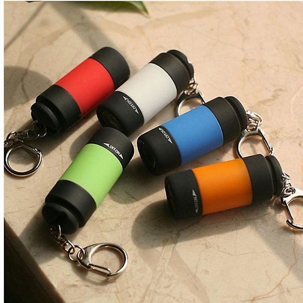 5 kpl mini taskulamppua, USB-ladattava, LED, ulkokäyttöön, pieni avaimenperävalo, kannettava muovinen taskulamppu