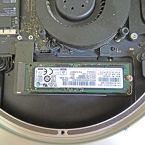 M.2 NVMe SSD -sovitin Mac Mini 2014 A1347:lle PCIe-liitäntään