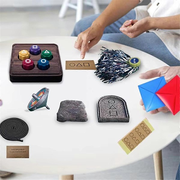 Korean Folk Game Set (Korean Traditional Play Game) - Jebi Chagi, Gong-, Bishokchigi, Paeng-Y, Fam