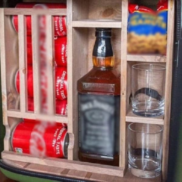 2024 Jerry Can Mini Bars Jouluvarasto Laatikko