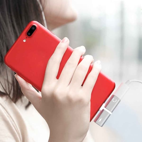 2-pak - Splitter & Hovedtelefonadapter til iPhone - Oplad & Lyt