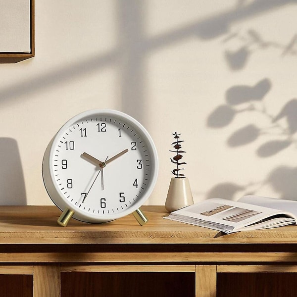 Väckarklocka Europeisk elektronisk bordsklocka Enkelt rum Sovrum Student Mute Quartz Clock Vit