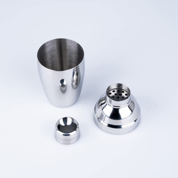 Uusi standardi cocktailravistin 550 ml