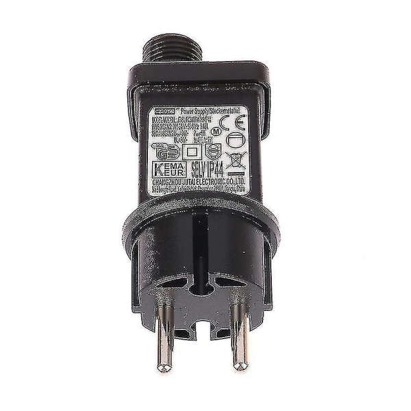 AC 220V til 31VDC 6W 8 Funksjonell SELV LED Lampedriver EU-Plugg Bryteradapter