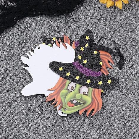 Sett med 5 hengende hekser til Halloween-dekorasjon