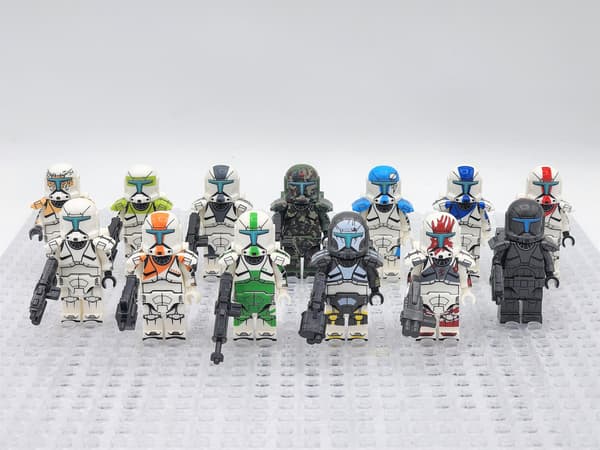 Star Wars Clone Commandos Delta Squad -lajitelma 12 rakennuspalikkalelua