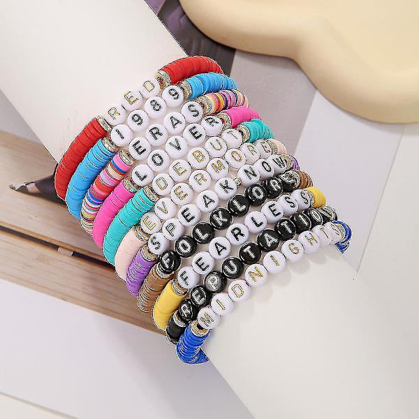 2023 Taylor Swift vänskapsarmband Taylor Eras Tour 1989 Reputation Inspirerade armband Outfits Set Kvinnor Flickor Swiftie Musikälskare Fans Julklappar