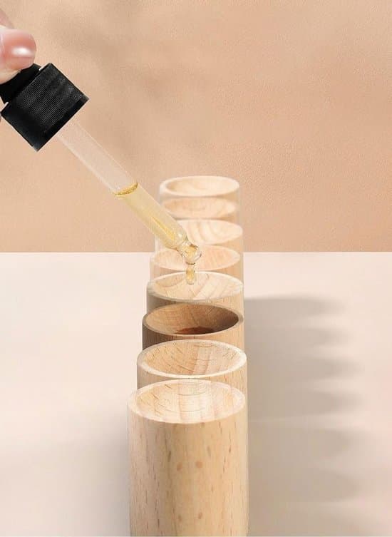 Sett med 4 – Diffusere – Eterisk olje-diffusere i tre – Aromaterapi-diffusere – Langvarig duft – 25 mm x 25 mm x 45 mm