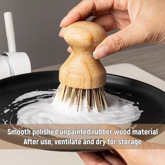 Diskborstset – 2 bambu- och palmborstar, med 2 avrinningsställ – 5,5 × 5,5 × 8 cm