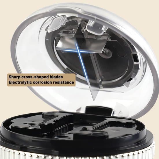 Tablettkutter – Multifunksjonell pillekutter med oppbevaringsrom – Presis tablettdeler – Svart – 6,4 x 6,4 cm