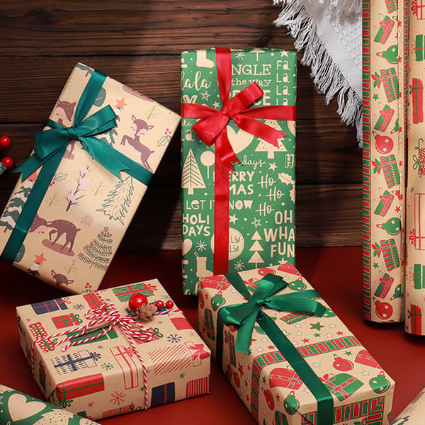 12 ark julklappspapper, vikt papper, fullt av färgglada julelement för familjer, vänner, barn