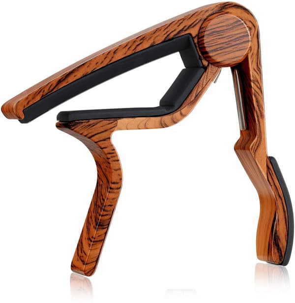 Capodaster Gitarr Capo Valnötsträ DC-1W för Akustisk och Elgitarr, Ukulele Capo med Två Styrke Plektrum