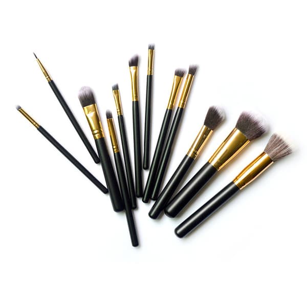 Sæt med 12 sorte makeupbørster,