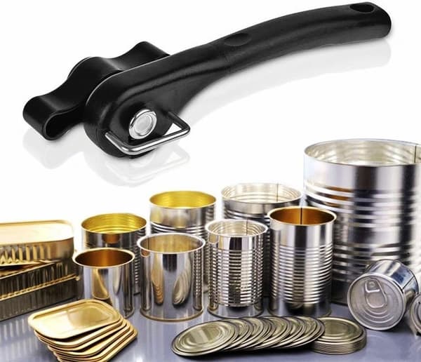 Manuel dåseåbner, sikkerhedsmanuel dåseåbner, 2 i 1 dåseåbner og flaskeåbner, professionel ergonomisk rustfrit stål til køkken (sort)