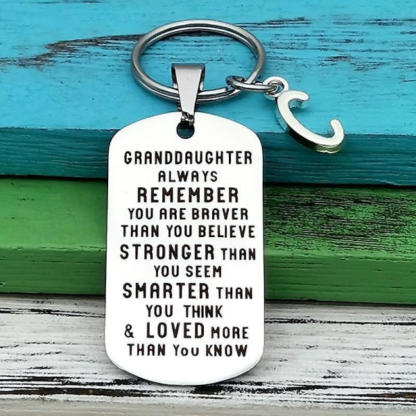 Till mitt barnbarn/barnbarn Presentbokstäver Nyckelring Nyckelring i rostfritt stål SILVER ONE FOR GRANDDAUGHTER H