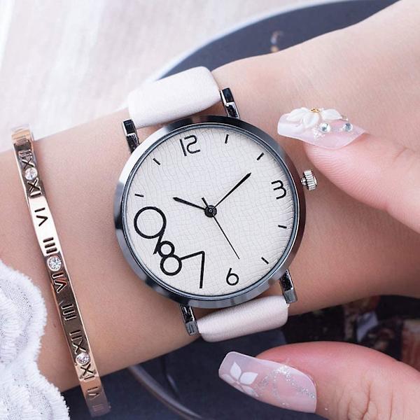 Damklocka i Mode - Läderarmbandsklocka