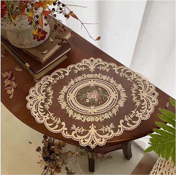Set med 2 Retro Spets Placemats, Franska Virkade Dukar, Handgjorda