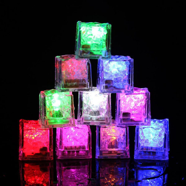 Lys upp isbitar, 12-pack multi LED-iskuber, återanvändbar glödande blinkande iskub för klubbbarfest
