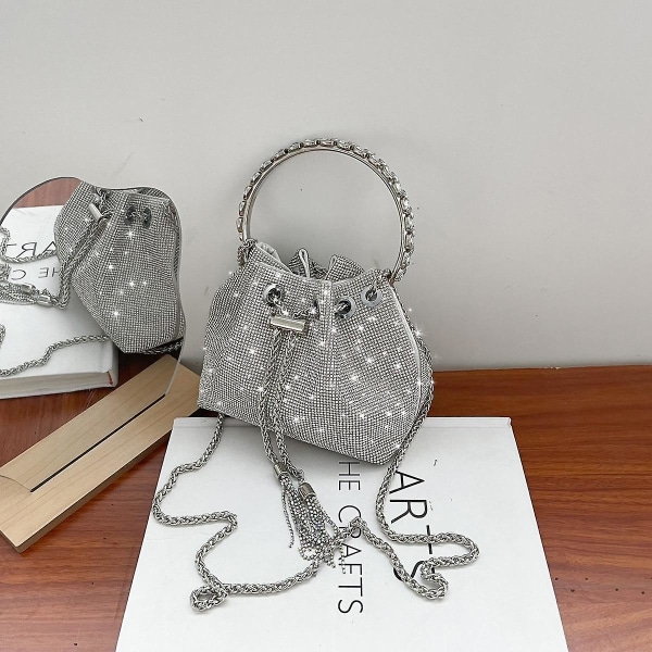 Rhinestone Handväskor New Tide Mode Diamantväskor För Kvinnor Armhåla Väska Enkel Färsk Singelaxel Crossbody Kvinnlig Väska Silverig