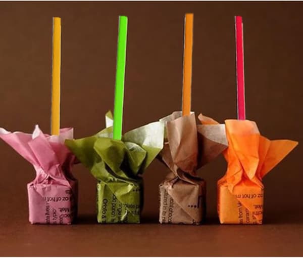 Sett med 50 pinner for lollipops og kakepops, papirpinner for