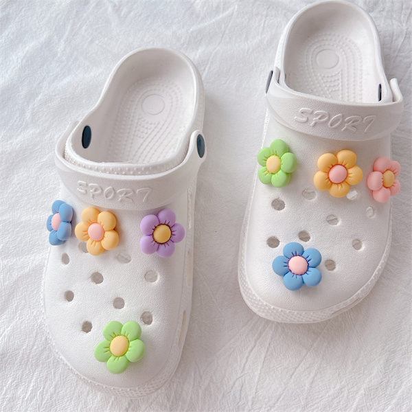 14 stk. Blomst Sko Charms til Piger Søde Blomst Designer Sko