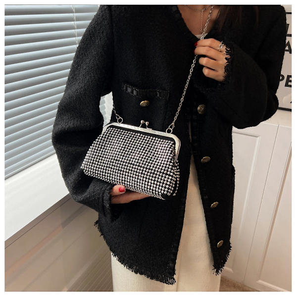 Lyse Diamant Crossbody-tasker Enkelhed Luksus Designer Håndtaske Perle Pung Mode Dametaske Trend Kæde Dametaske Sølvfarvet)