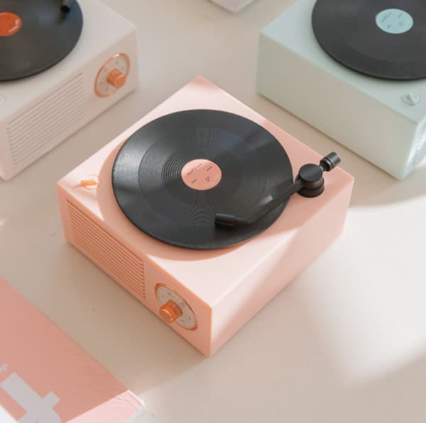 Atomisk vinyl Bluetooth-lyd, retro vinyl platespiller lyd, trådløs mini USB utendørsbrett til hjemmet (hvit)