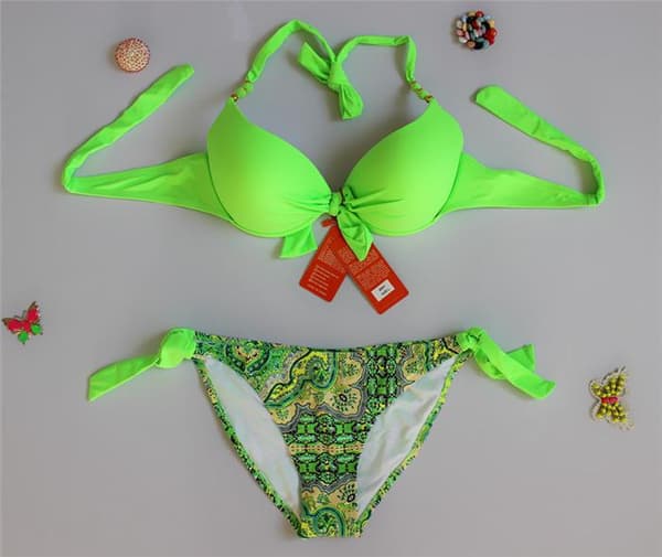 2 stk. Udendørs sommerdekoration bikini grøn M