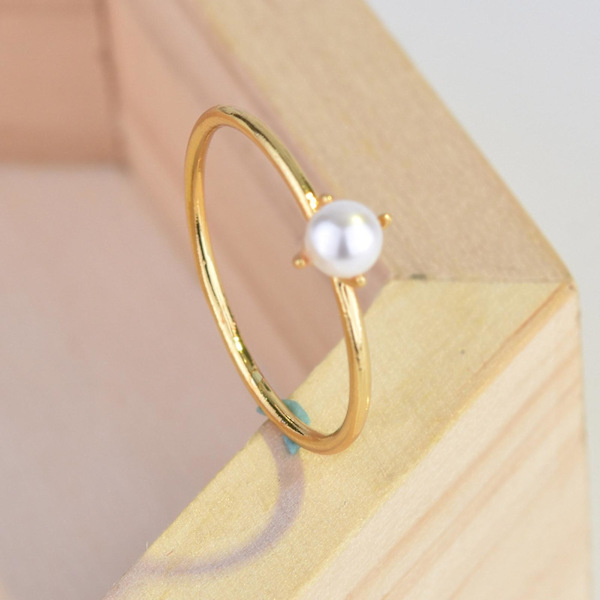 Kvinde Ring Attraktiv Dekorativ Mini Faux Perle Finger Ring Til Forlovelse US 8