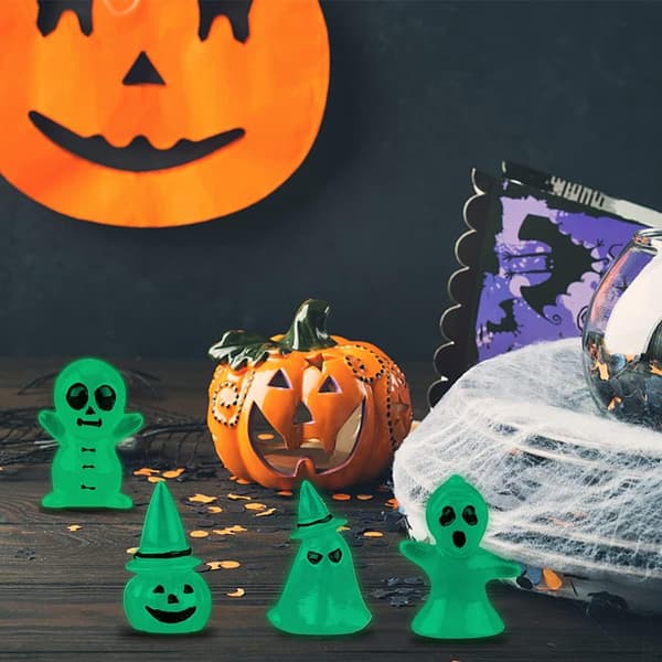 8 stk. Miniature Selvlysende Resin Spøgelser, Halloween