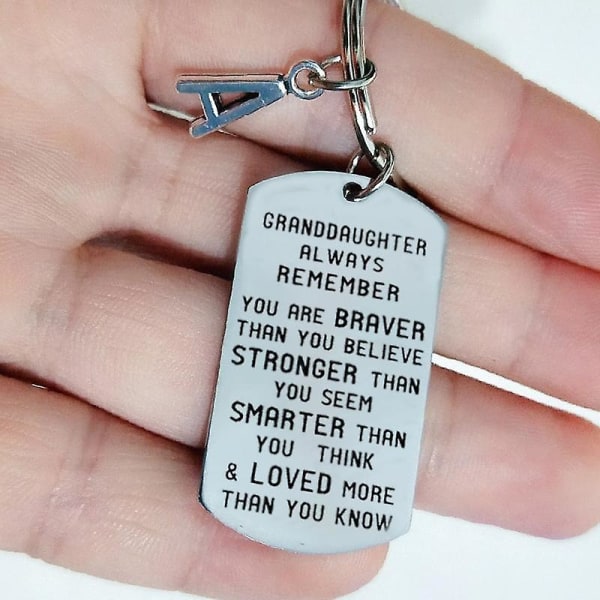 Till mitt barnbarn/barnbarn Presentbokstäver Nyckelring Nyckelring i rostfritt stål SILVER ONE FOR GRANDDAUGHTER L