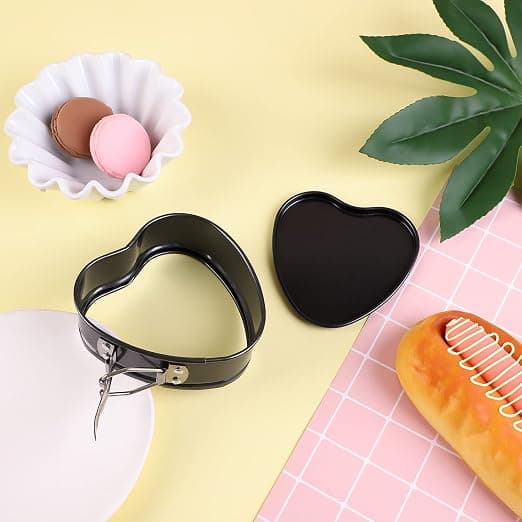 Svart hjerteformet kakeform på 4 tommer, mini springform med non-stick belegg