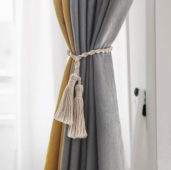 Nordisk vindtett gardinbinding,