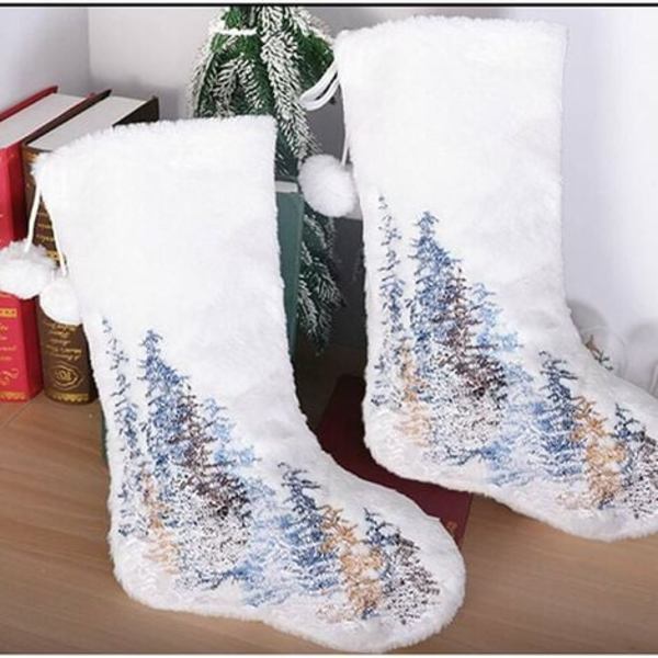 2-pack Vita Julstrumpor, 18 tum Bred Snövit Mysig Konstgjord Päls, Eleganta Strumpdekorationer för Familjens Jul