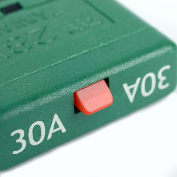 2 stk. 30A Bilsikring/Middel Reset Sikring Afbryder/Bladsikringsstik