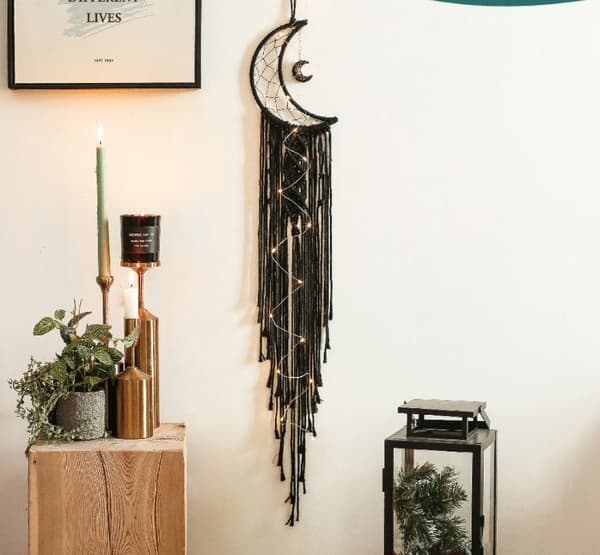 Sort Månedrøv Drømmfang Tapet 20*96cm
