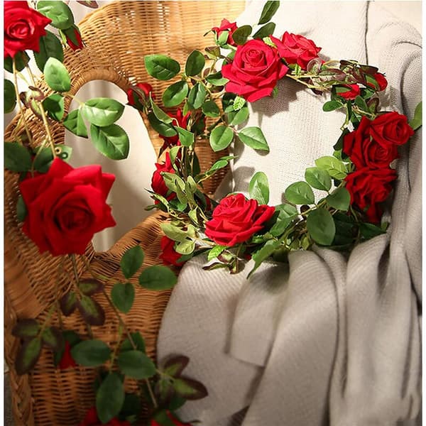Kunstig rosenkrans 18 plastroser 230 cm blomstrer din romantiske bryllupsdekorasjon 2 stk