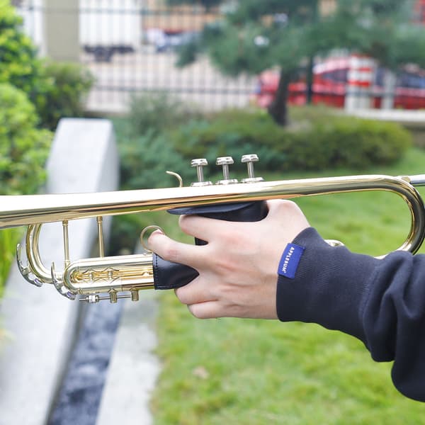 1 stk. vindtilbehør, instrument lille læderbeskyttelse