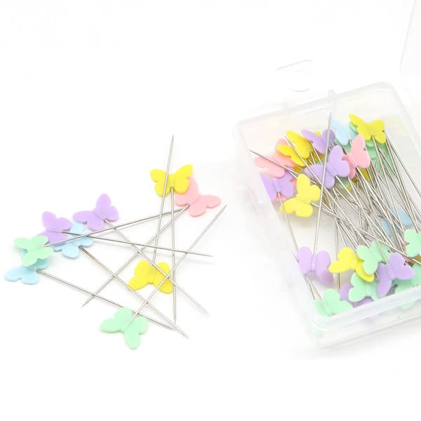 100 värikästä ompeluneulaa koruille, ompeluun ja käsitöihin
