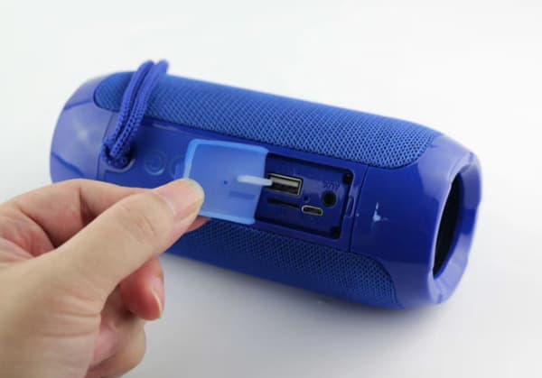 Vanntett trådløs Bluetooth-høyttaler, bærbar lydplanke for samtaler (blå)