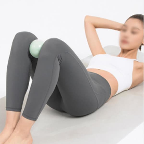 1-punds viktad pilatesboll Solid Color