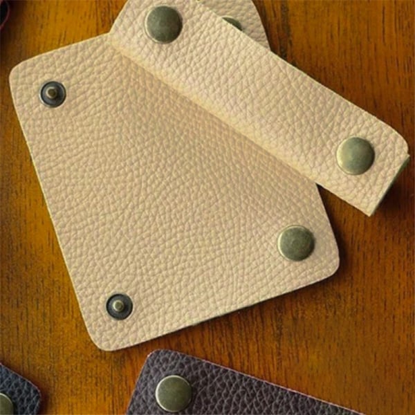 Strap-resistant leather pads Anti-strangle design