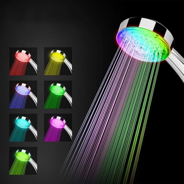 LED-suihkupää 7 värillä - Säädettävä veden virtaus