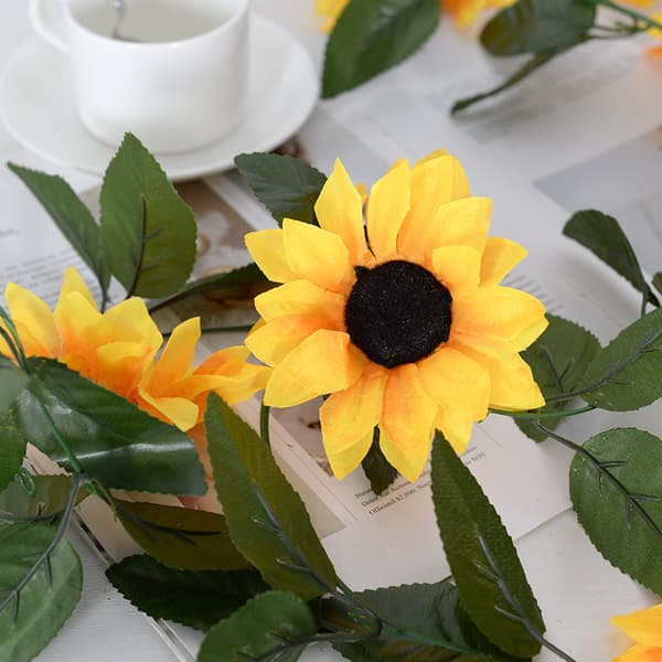 Konstgjord blomsterranka solros solrosblomsterranka