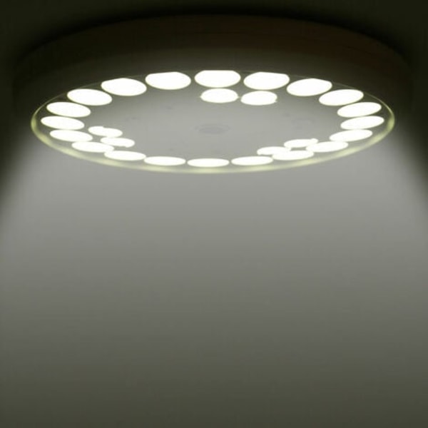 26 LED Solcellsdriven Flaggstångslampa Super Ljus Vattentät för De Flesta 15-25ft Flaggstänger