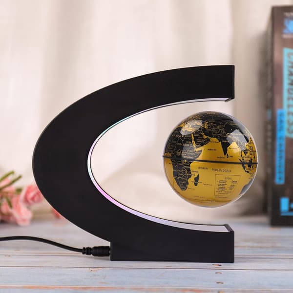 Magnetisk svevende globus med C-formede fargerike LED-lys -