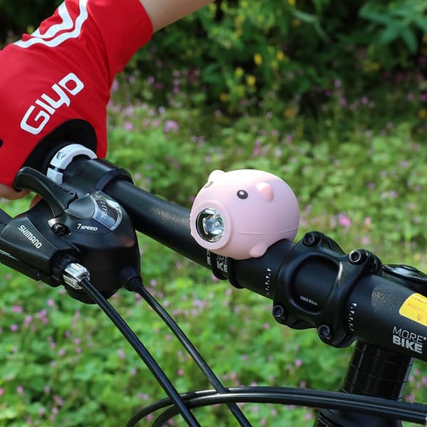Cykeludstyr USB Genopladelig Børnecykellygte Grisehoved Forlygte (Blå)