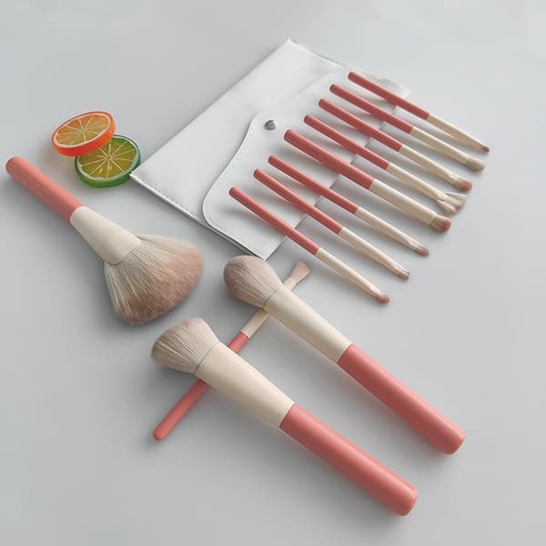 Sæt med 12 makeupbørster, terrakotta rød + kuvertbørstepakke,