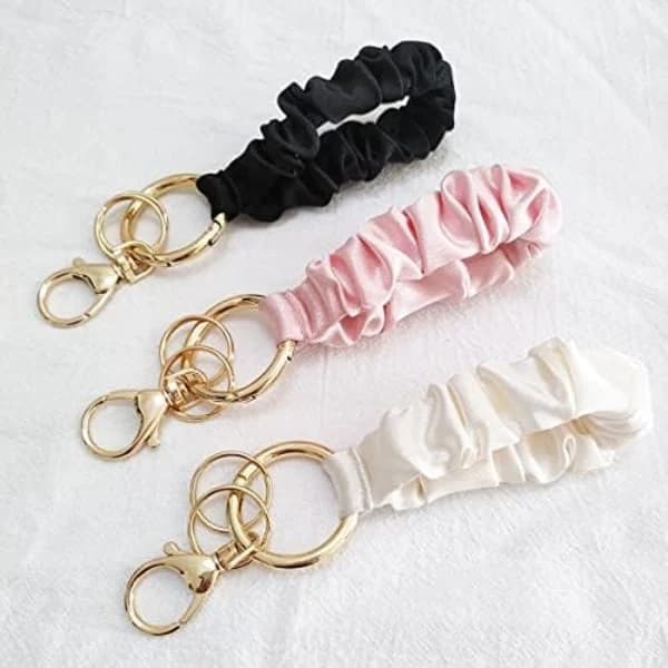 13 cm Armband Nyckelring Elastisk Scrunchie Armband Multifunktionell Nyckelring för Kvinnor, A